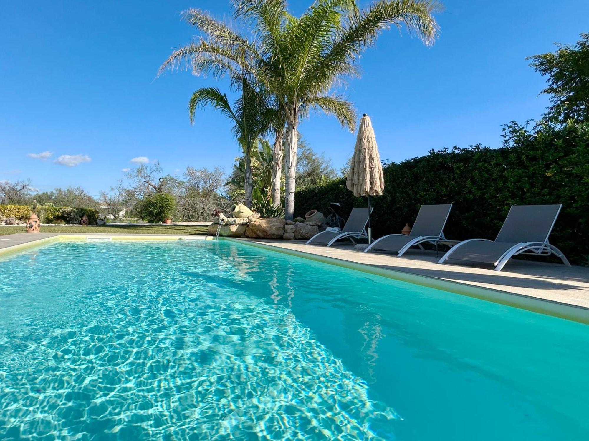 Villa Suq With Pool, Parking & Wifi 诺托 外观 照片